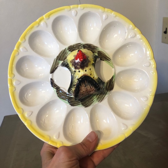 Egg plate: chicken with S&P shakers Japan ceramic - Picture 3 of 10